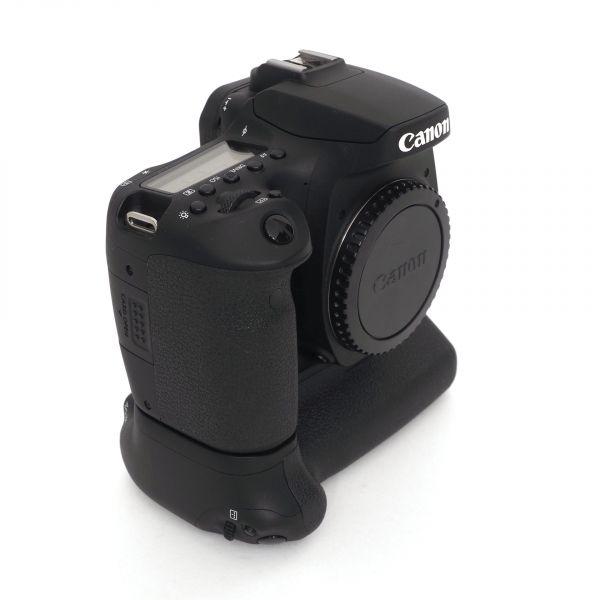 Canon EOS 90 D Gehäuse (unter 7000 Auslösungen) mit BG-E14 Hochformatgriff – Bild 2