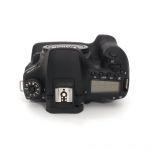 Canon EOS 90 D Gehäuse (unter 7000 Auslösungen) mit BG-E14 Hochformatgriff