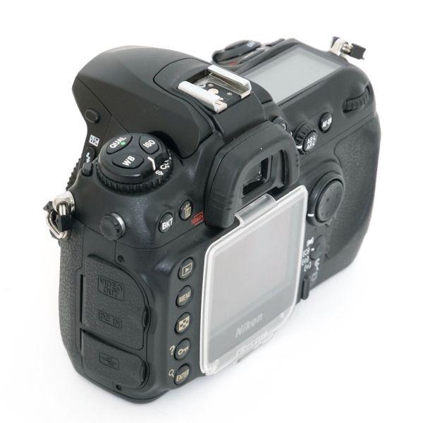Nikon D200 Gehäuse (4601 Auslösungen) OVP, 2. Akku – Bild 3