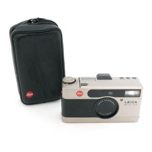 Leica Minilux mit Summarit 40mm/2,4 Sn.2067188, Tasche, Anleitung