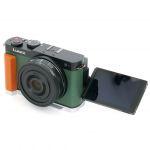 Panasonic Lumix DC-S9 olive + Lumix S 26mm/8 + Smallrig Handgriff orange Special Kit