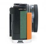 Panasonic Lumix DC-S9 olive + Lumix S 26mm/8 + Smallrig Handgriff orange Special Kit