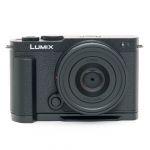 Panasonic Lumix DC-S9 schwarz + Lumix S 26mm/8 + Smallrig Handgriff Special Kit