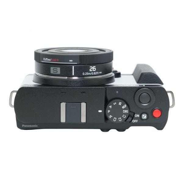 Panasonic Lumix DC-S9 smokey white + Lumix S 26mm/8 + Smallrig Handgriff Special Kit – Bild 3