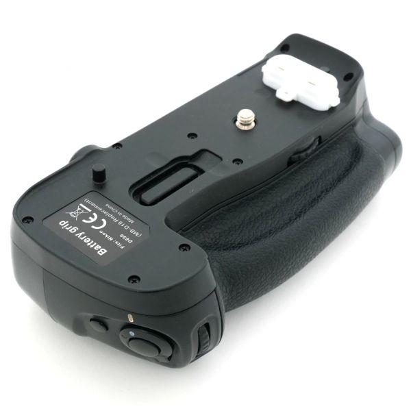 Fremdhersteller Batteriegriff MB-D18, inkl. 2x ENEL18-JWP Akku Fremdhersteller, inkl. MH-26 Ladegerät Fremdhersteller, für Nikon D850, inkl. 20% MwSt. – Bild 5