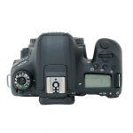 Canon EOS 77D Gehäuse (24374 Auslösungen)