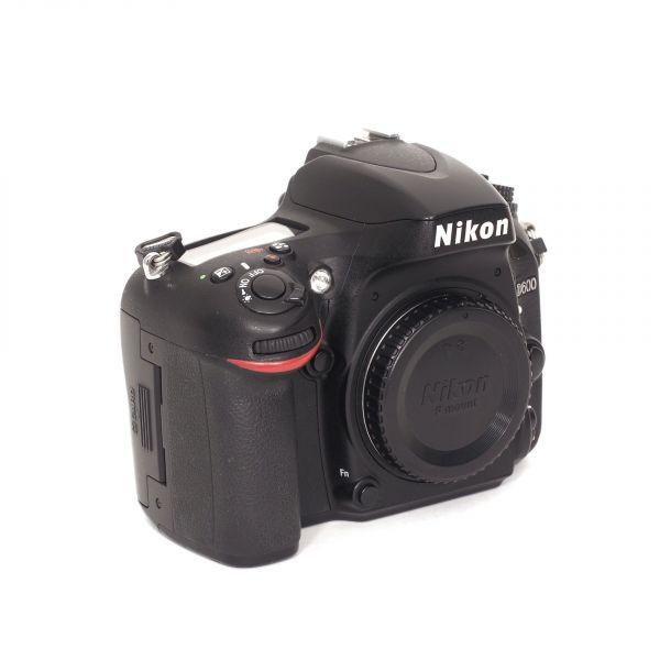 Nikon D600 Gehäuse (24153 Auslösungen), OVP, 2. Akku – Bild 2