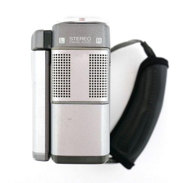 JVC GR-DV M5, Digital Video Camera (Mini-DV), 2. Akku, Videovorsatz x0,45, inkl. 20% MwSt. – Bild 4