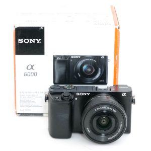 Sony Alpha 6000 Gehäuse (20528 Auslösungen), + Sony E 16-50mm/3,5-5,6 OSS, OVP
