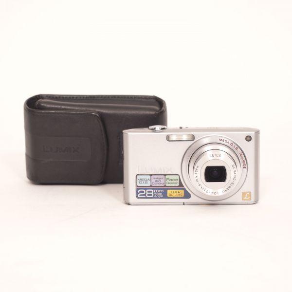 Panasonic Lumix DMC-FX33 Digitalkamera, Tasche