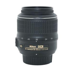 Nikon AF-S 18-55mm/3,5-5,6 DX, G, VR