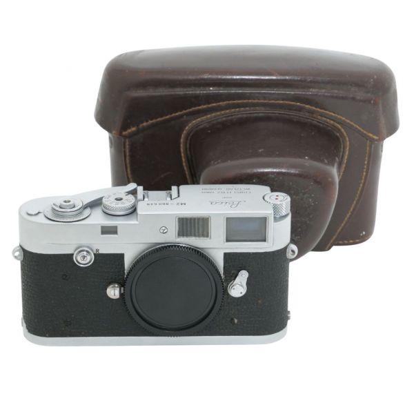 Leica M2 Gehäuse silber, Sn.960649, Button Rewind, Tasche