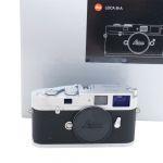 Leica M-A Gehäuse (Typ 127) silber verchromt, Sn.5677538, ArtNr.10371, (Neu!), OVP, 1 Jahr Garantie, inkl. 20% MwSt.
