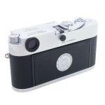 Leica M-A Gehäuse (Typ 127) silber verchromt, Sn.5677538, ArtNr.10371, (Neu!), OVP, 1 Jahr Garantie, inkl. 20% MwSt.