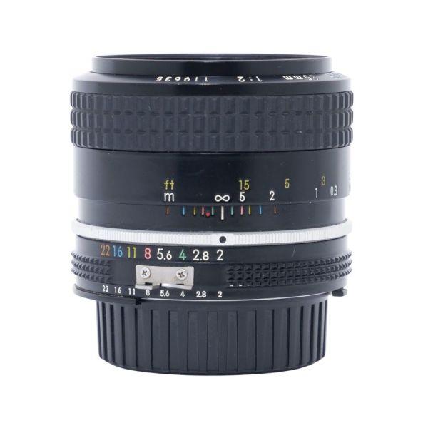 Nikon MF 35mm/2 AiS