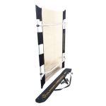 Sunbouncer Reflektor Mini 90×125 Set mit Halterung, Tasche, inkl. 20% MwSt.