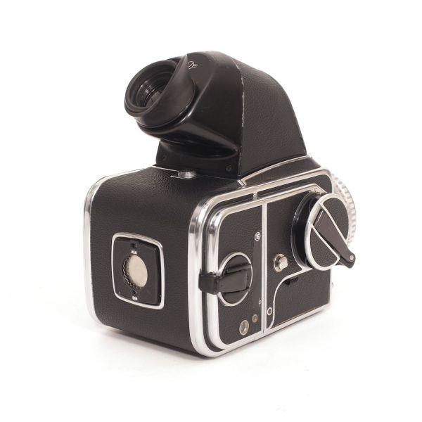 Hasselblad 500C Gehäuse + Planar C 80mm/2,8 silber, A16 Magazin, Prismensucher, Anleitung – Bild 3