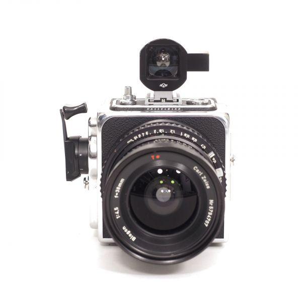Hasselblad Super Wide C mit Biogon 38mm/4,5 T* schwarz, 120er Magazin, Sucher