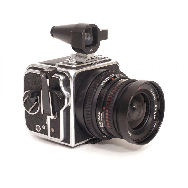 Hasselblad Super Wide C mit Biogon 38mm/4,5 T* schwarz, 120er Magazin, Sucher – Bild 2