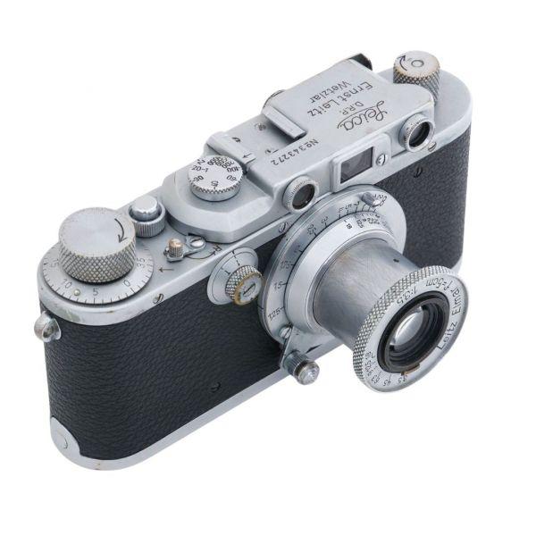Leica IIIa Gehäuse, silber, Sn.343272, + Elmar 5cm/3,5 Leder Bereitschaftstasche – Bild 2