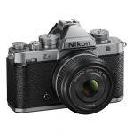 Nikon Z f silber + Z 40mm/2 SE