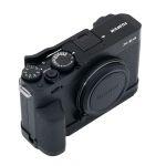 Fujifilm X-E4 Gehäuse, schwarz, OVP + MHG-XE4 Handgriff + TR-XE4 Daumenstütze schwarz, OVP, 6 Monate Garantie