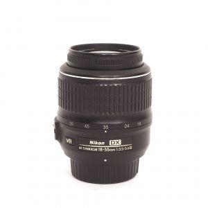 Nikon AF-S 18-55mm/3,5-5,6 DX, G, VR