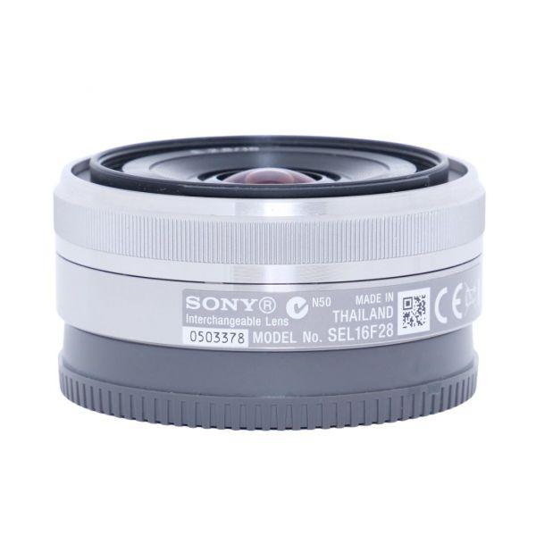 Sony E 16mm/2,8 silber – Bild 2