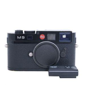 Leica M9 Gehäuse schwarz, Sn.3834622, ArtNr.10704, 2. Akku