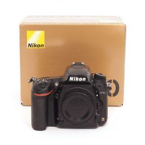 Nikon D 750 Gehäuse (118072 Auslösungen), OVP