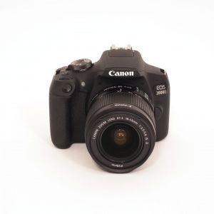 Canon EOS 2000 D Gehäuse + Canon EF-S 18-55mm/3,5-5,6 IS, II