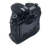 Nikon D750 Gehäuse (2670 Auslösungen), OVP, inkl. Fremdhersteller Batteriegriff