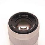 Sony E 50mm/1,8 OSS silber