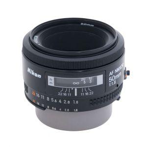 Nikon AF 50mm/1,8 (leichter Staub im Linsensystem, kein Einfluss auf Bildqualität)