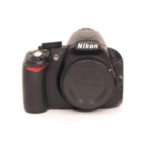Nikon D3100 Gehäuse (13313 Auslösungen), inkl. 20% MwSt.