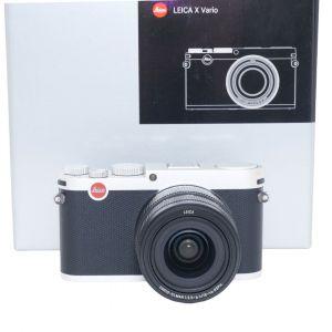 Leica X Vario (Typ 107) schwarz, Digitalkamera, Sn.4799170, ArtNr.18431, (leichter Staub am Bildsensor, siehe Foto 5), OVP