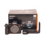 Sony ILCE Alpha 7 R Mark III Gehäuse (993 Auslösungen), OVP, L-Bracket