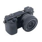 Sony Alpha 6000 (4959 Auslösungen) + E 16-50mm/3,5-5,6 OSS, PZ, OVP