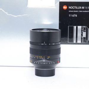 Leica M Noctilux 75mm/1,2 schwarz, Sn.4694045, ArtNr.11676, Demogerät, 6-Bit codiert, OVP, 1 Jahr Garantie, inkl. 20% MwSt.