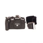 Olympus OM-D E-M 1 Mark II Gehäuse (15613 Auslösungen), Blitz, Tasche, 2.Akku