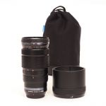 Olympus M. Zuiko 40-150mm/2,8 Pro, Sonnenblende, Beutel