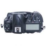 Nikon D300S Gehäuse (86004 Auslösungen), mit Nikon MB-D10 Griff