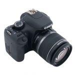 Canon EOS 550D Gehäuse (3574 Auslösungen) mit Canon EF-S 18-55mm/3,5-5,6 IS