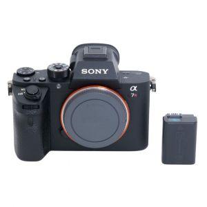 Sony ILCE Alpha 7R Mark II, Gehäuse, (4368 Auslösungen), 2. Akku