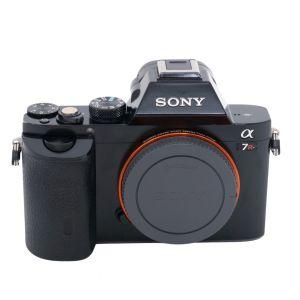 Sony ILCE Alpha 7R Gehäuse, (7137 Auslösungen), 2. Akku