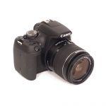 Canon EOS 2000 D Gehäuse (3593 Auslösungen) mit EF-S 18-55mm/3,5-5,6 II