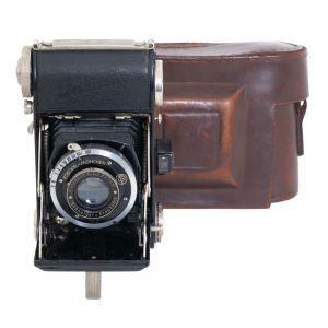Balda Jubilette mit Schneider Kreuznach Radionar 5cm/2,9 Tasche