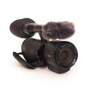 Sony NEX-VG30E Camcorder + E 18-200mm/3,5-6,3 PZ, OSS, Sonnenblende