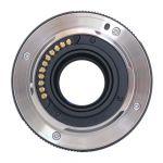 Olympus M.Zuiko 45mm/1,8 (leichter Staub im Linsensystem, kein Einfluss auf Bildqualität)