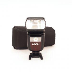 Godox V860 III Blitzgerät, Tasche, Ladegerät, für Canon